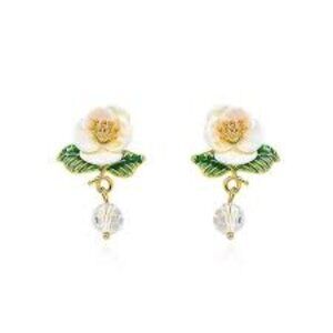 Les Nereides White Flower With Stone Dangling Stud Earrings
